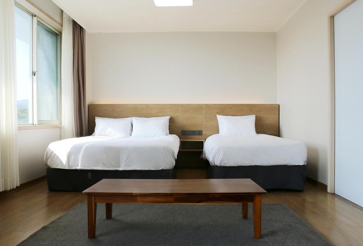 Bloom Hotel Jeju Exterior foto